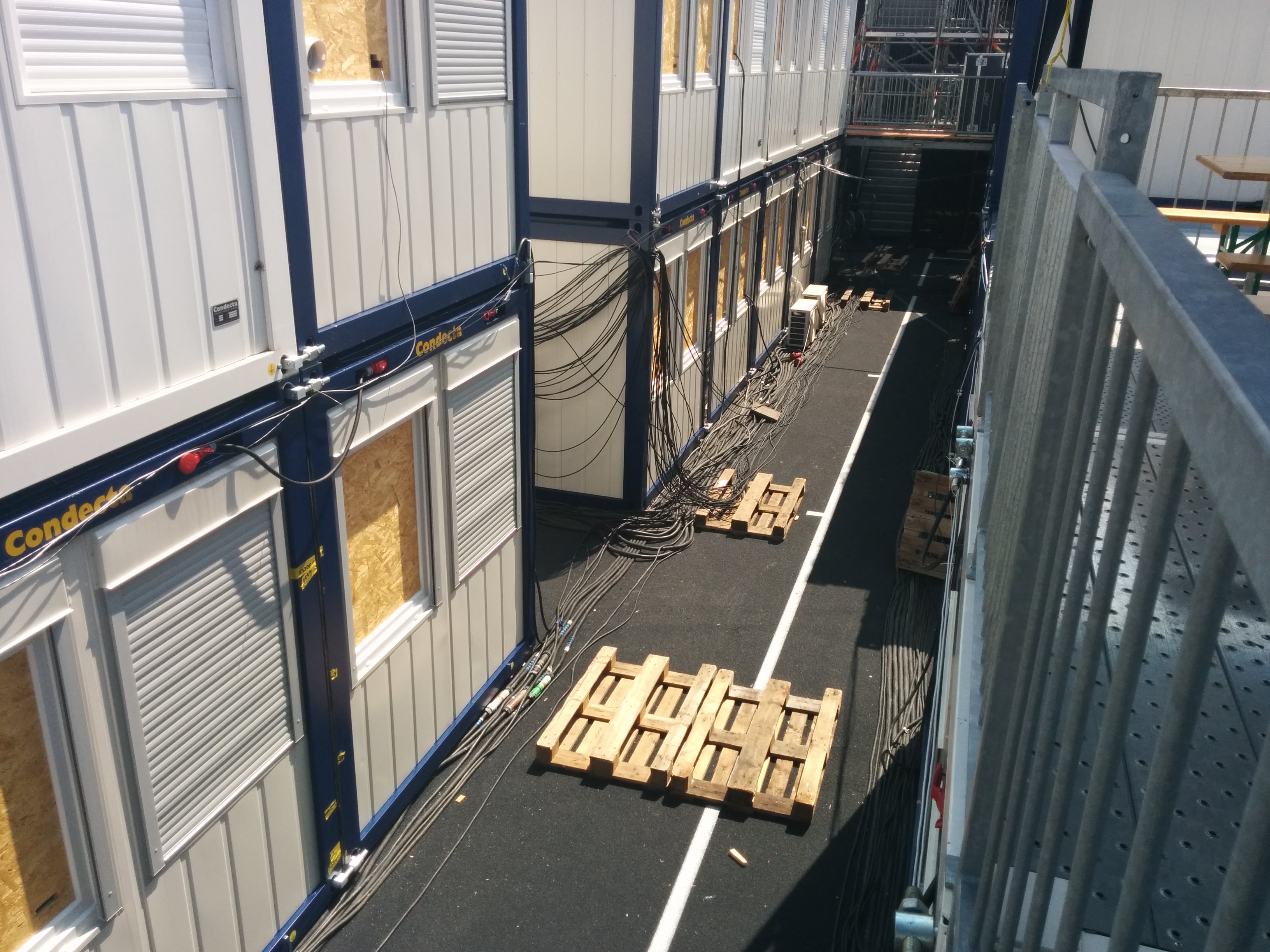 03 LAEM 2014 - TV Compound Detail