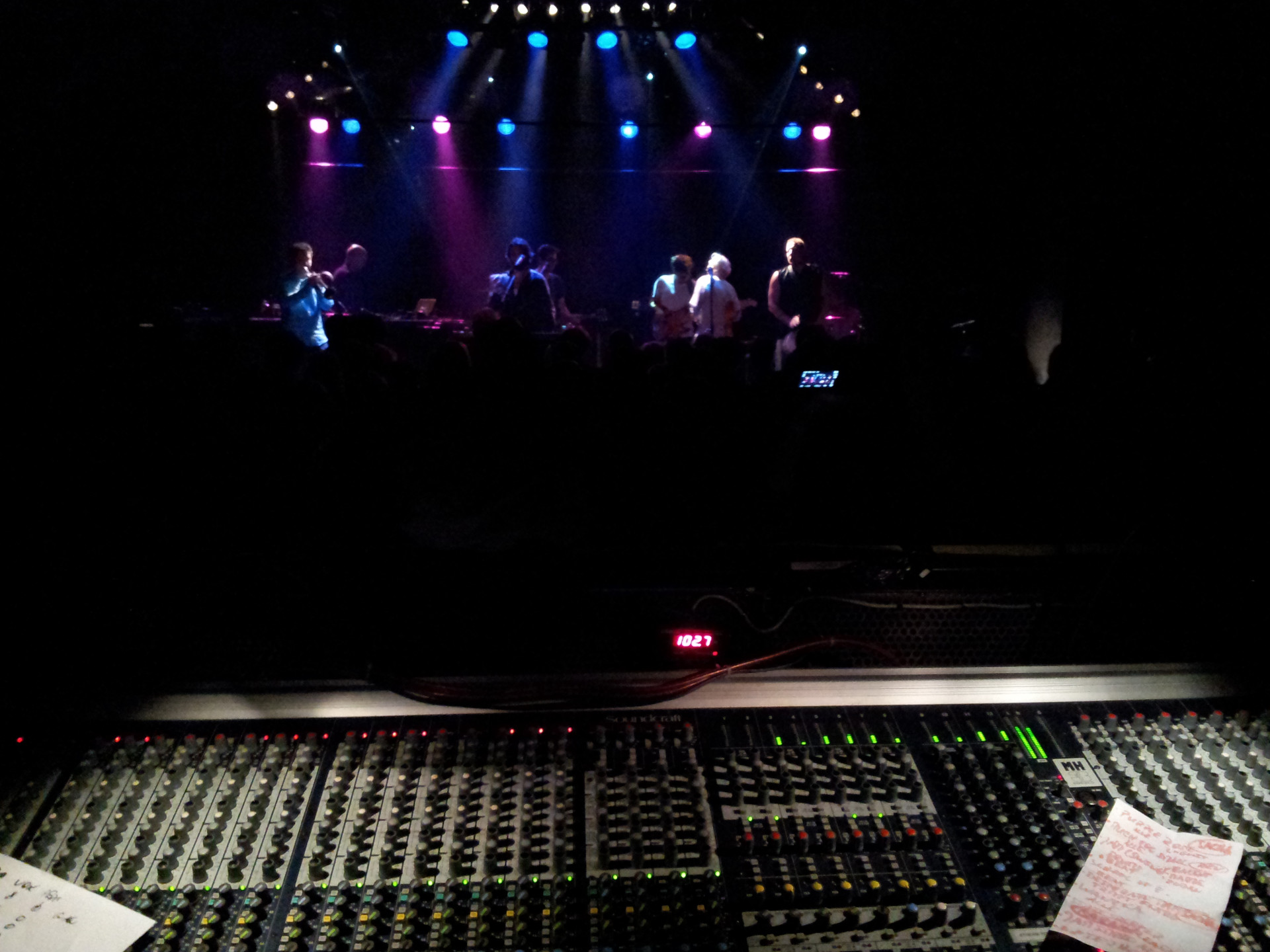 04 FOH for Rumpelorchester @ Dachstock Reithalle, ca. 2011